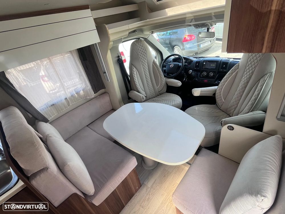Fiat Ducato Roller 2.3 130CV Cama Central - 4