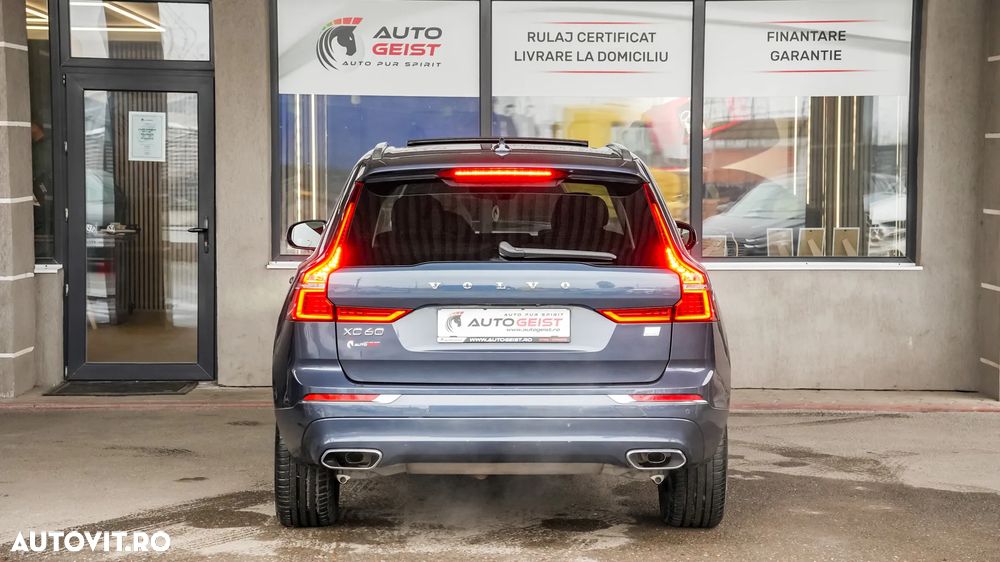 Volvo XC 60 T6 AWD Recharge Geartronic Inscription - 6