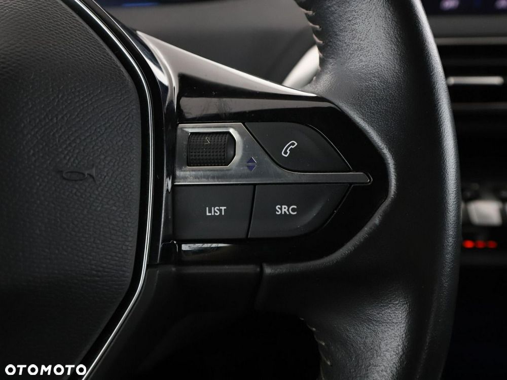Peugeot 5008 1.2 PureTech Active Pack S&S - 31