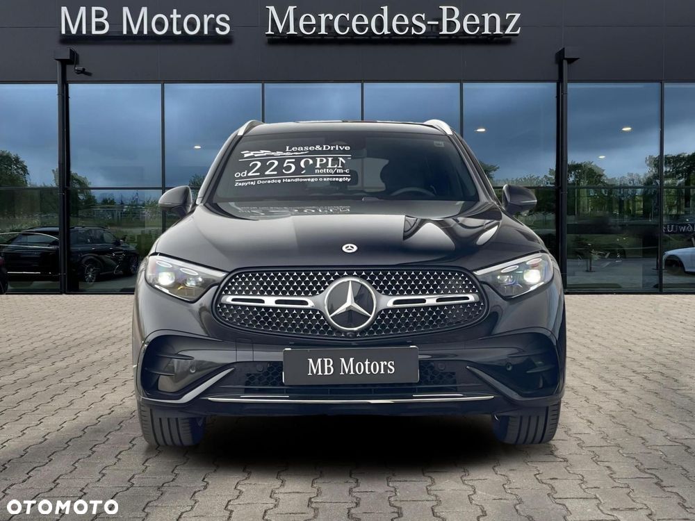 Mercedes-Benz GLC - 7