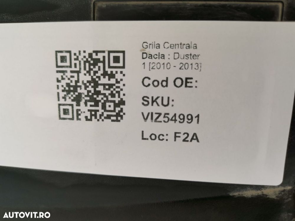 Grila Centrala Dacia  Duster 1 2010 2011 2012 2013 Original In Stare B - 8