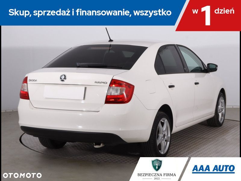 Skoda RAPID - 6
