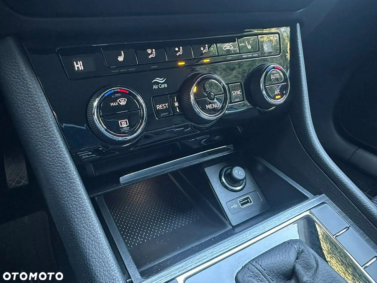 Skoda Superb 2.0 TSI Style DSG - 22