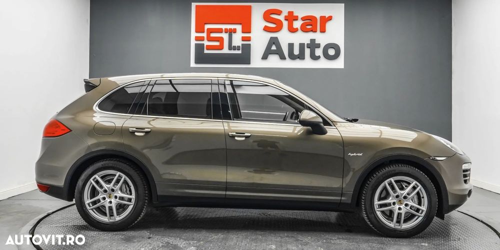 Porsche Cayenne - 11