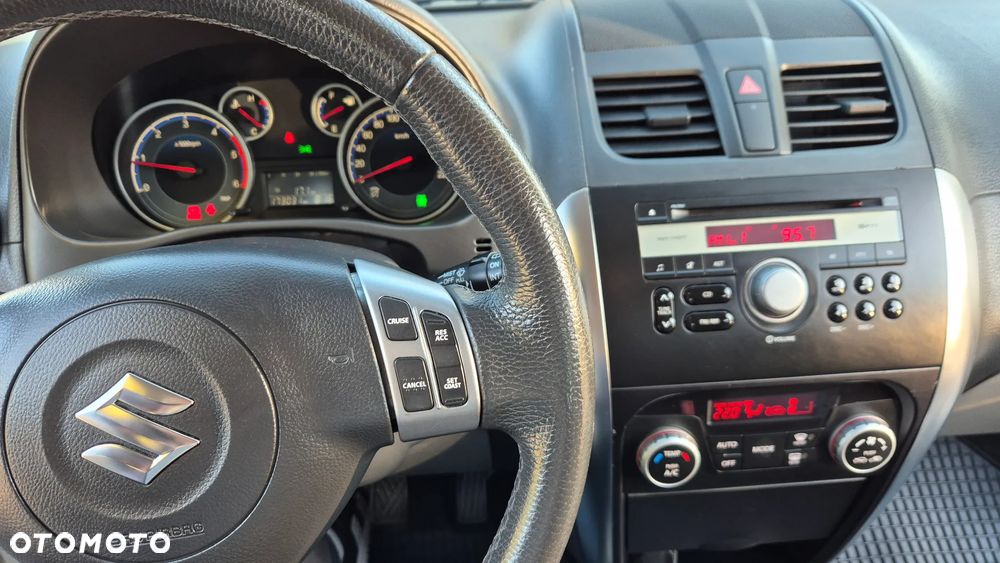 Suzuki SX4 2.0 DDiS Premium 4WD - 7