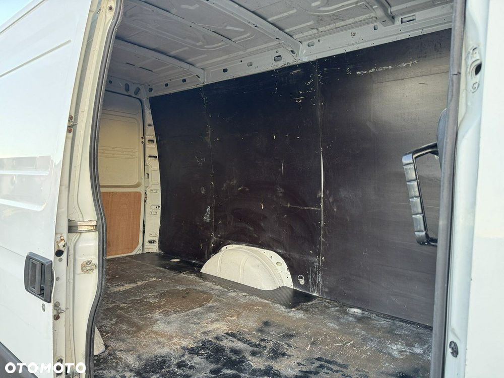 Iveco Daily 35S13 - 16