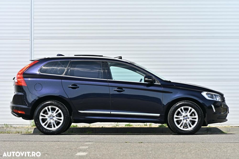 Volvo XC 60 D4 AWD Geartronic Summum - 9