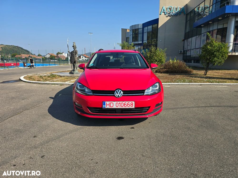 Volkswagen Golf - 2