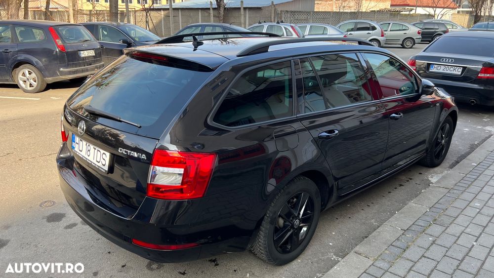 Skoda Octavia 1.5 TSI DSG Mild Hybrid Ambition - 11