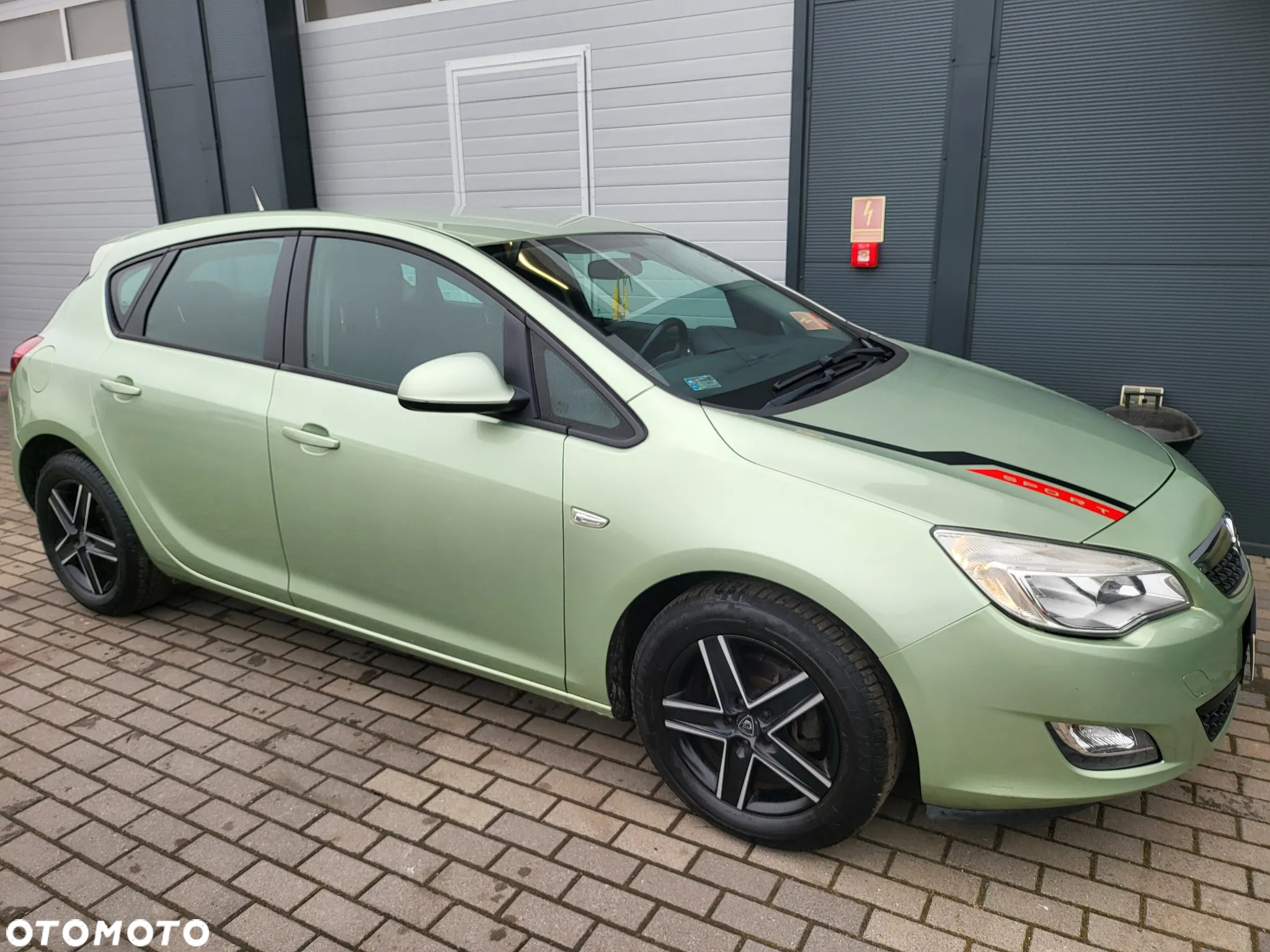 Opel Astra 1.4 Turbo Color Edition - 33