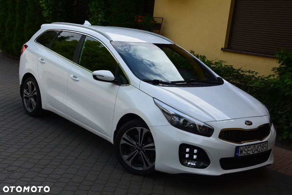 Kia Ceed 1.6 CRDi GT Line - 20