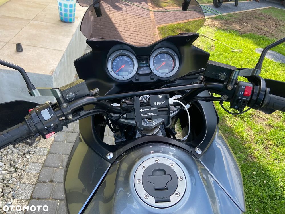 Suzuki DL - 7