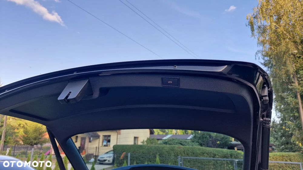 Skoda Octavia 2.0 TSI RS Challenge 245 DSG - 35