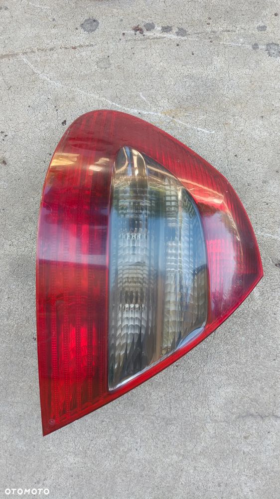 Lampa Mercedes w211 lift  lewy tył - 2