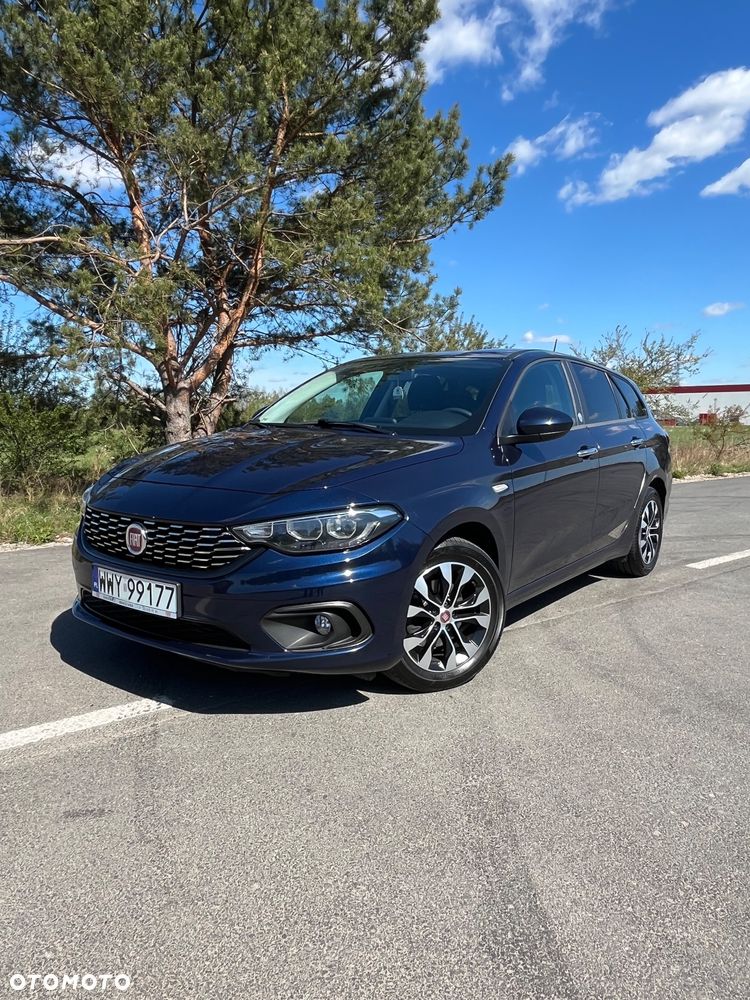 Fiat Tipo 1.4 T-Jet 16v Mirror - 1