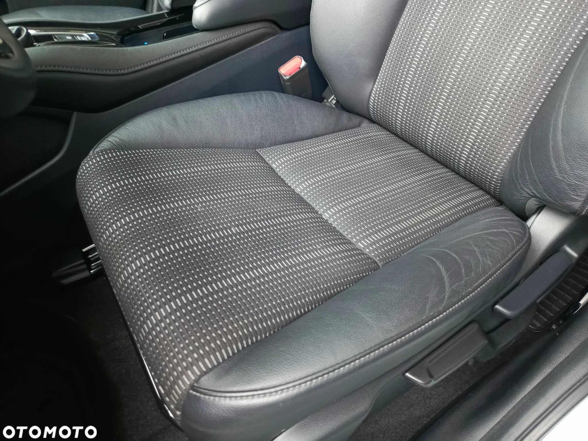 Honda HR-V 1.5 Executive (ADAS) - 18
