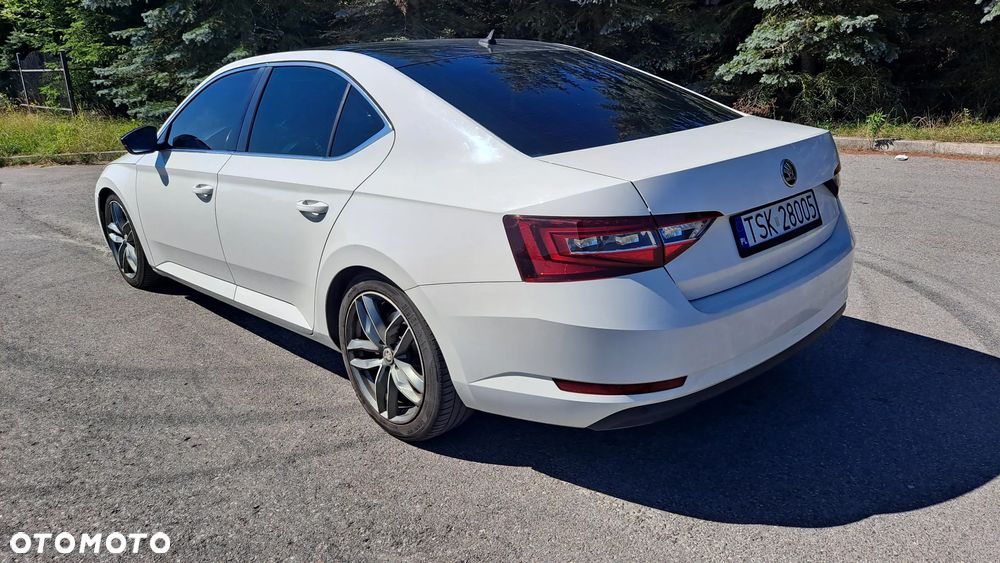 Skoda Superb 2.0 TDI Style DSG - 7
