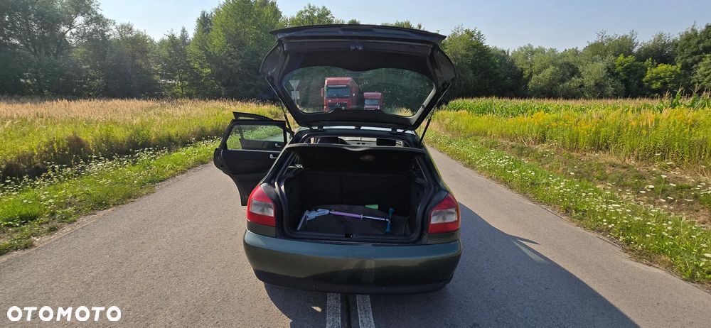 Audi A3 Sportback - 12