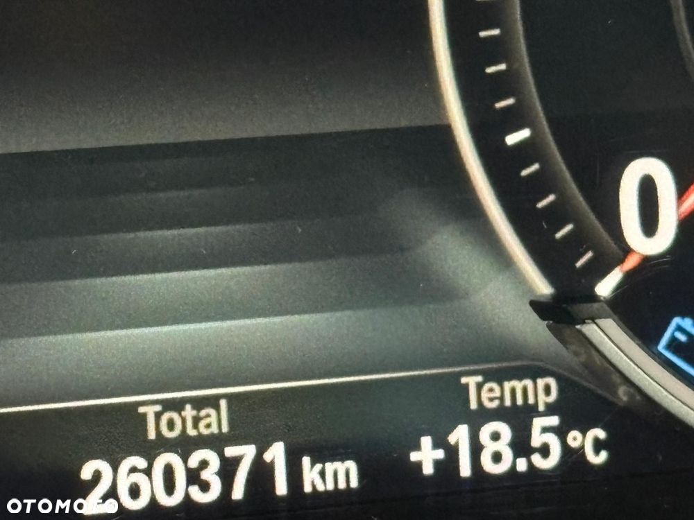 BMW X6M - 23