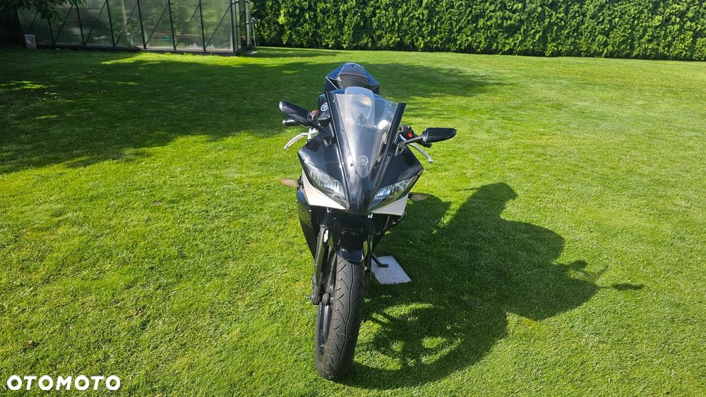 Yamaha YZF - 2