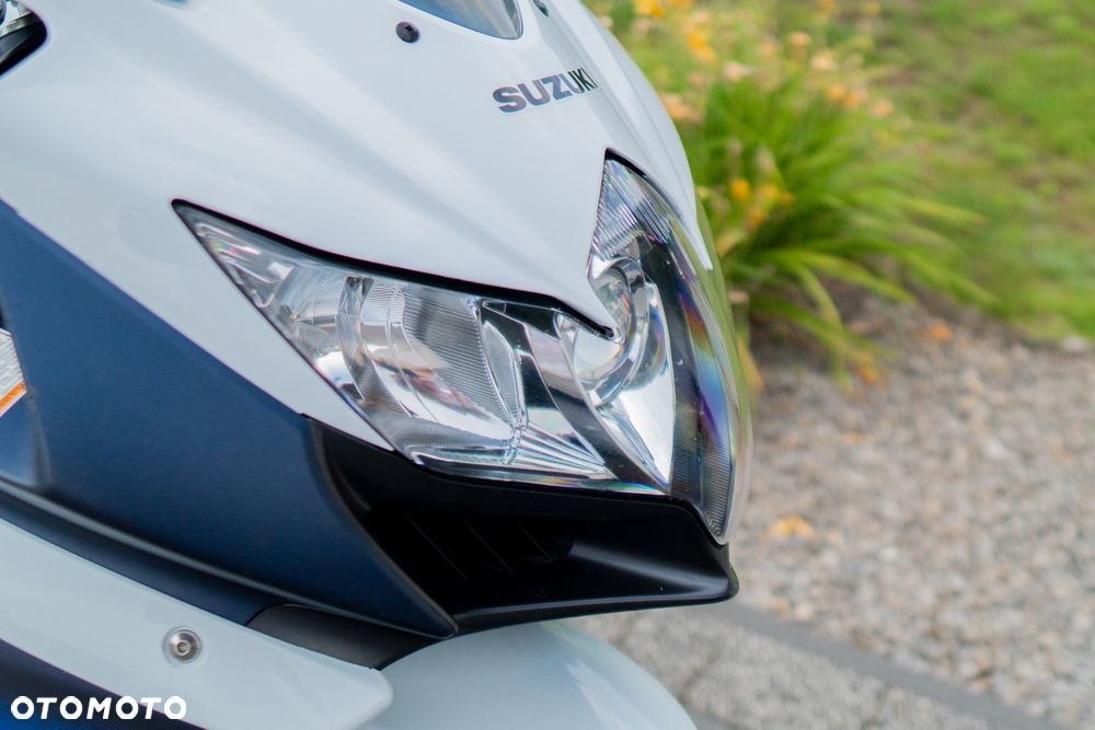 Suzuki GSX-R - 13