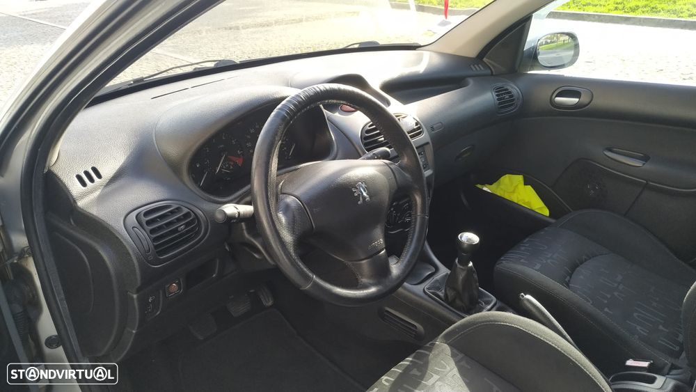 Peugeot 206 SW 1.4 - 7