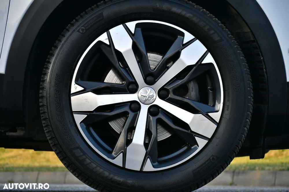 Peugeot 5008 1.6 BlueHDI EAT6 GT-Line - 24