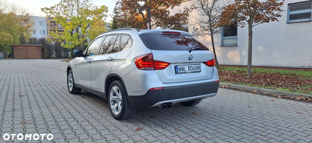 BMW X1 xDrive28i - 4