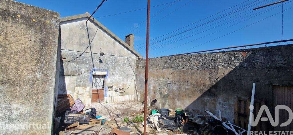 Moradia térrea T3 em Azueira e Sobral da Abelheira de 90 m2 - Grande imagem: 2/33