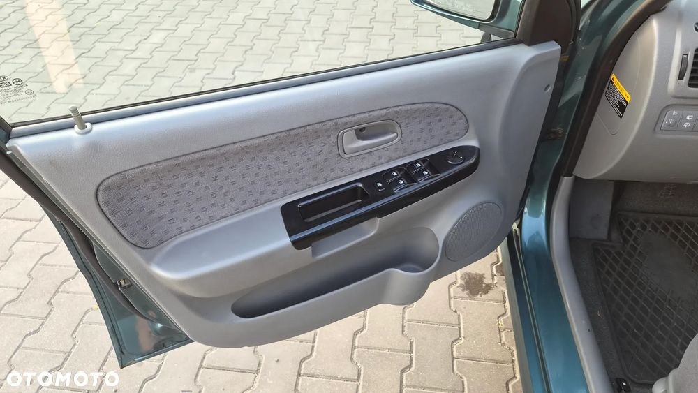 Kia Rio 1.3 RS - 11