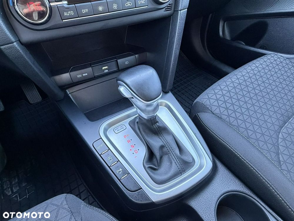 Kia Ceed 1.4 T-GDI M DCT - 19