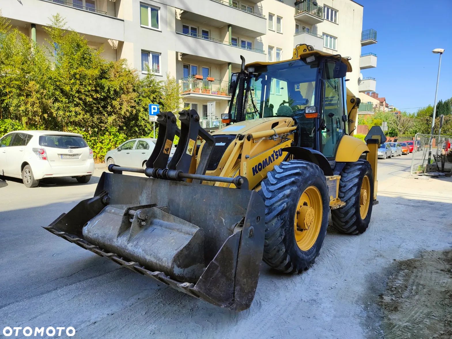Komatsu WB97S - 1