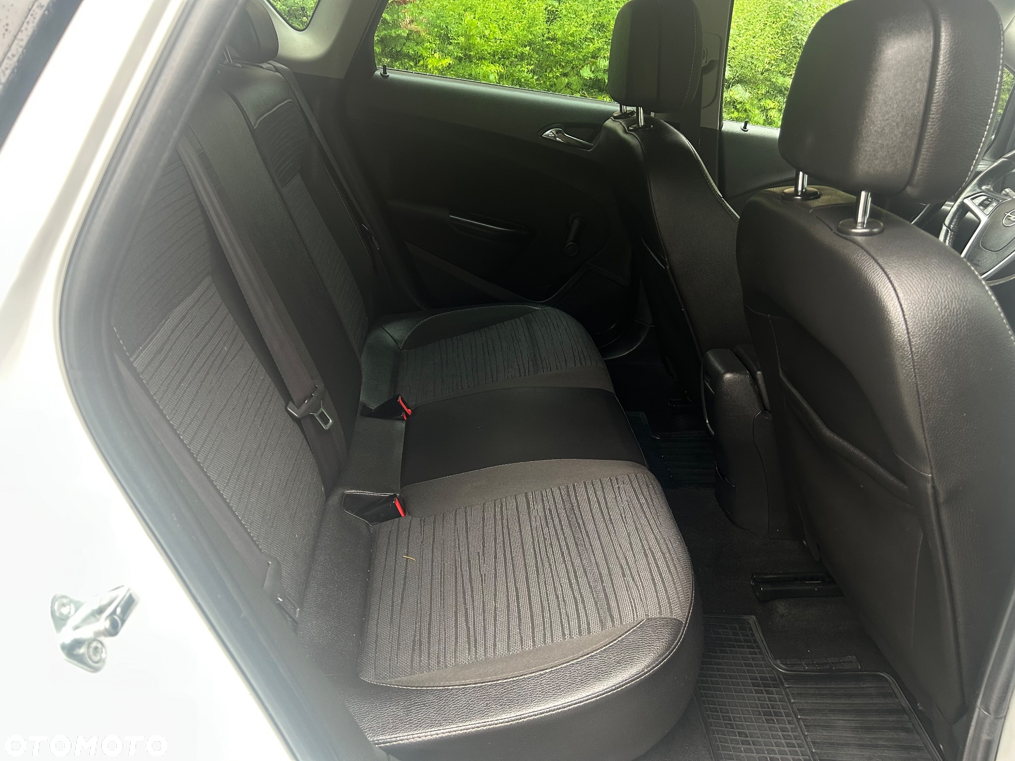Opel Astra 1.6 Edition Sport - 22