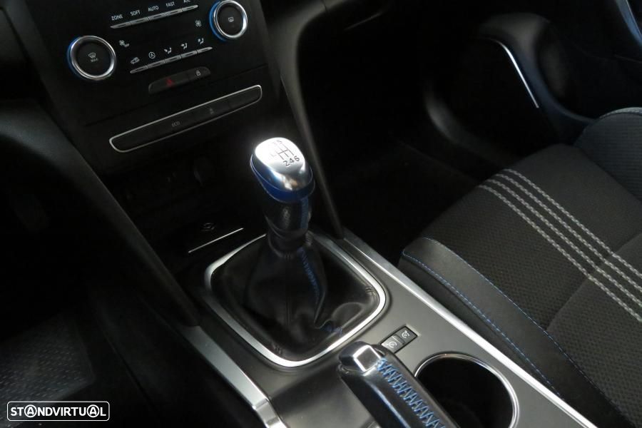 Renault Mégane Sport Tourer 1.5 dCi GT Line - 26
