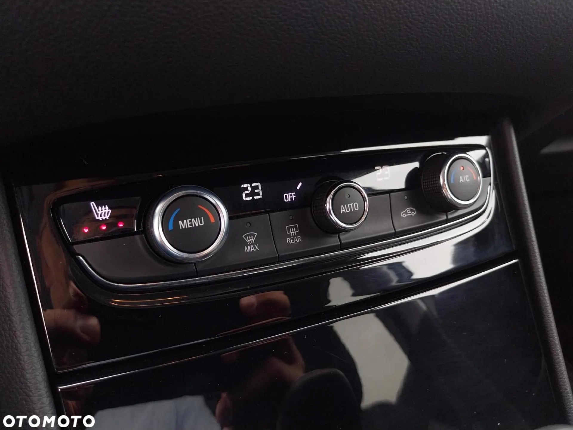 Opel Grandland X 1.2 T GPF Design Line S&S - 22