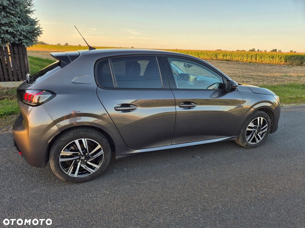 Peugeot 208 PureTech 100 EAT8 GT Pack - 10