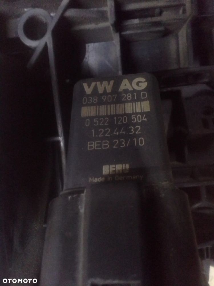 Volkswagen Jetta III 1K2 A5 1.6 TDi zestaw startowy komputer 03L906023B  5WP42899AA - 10