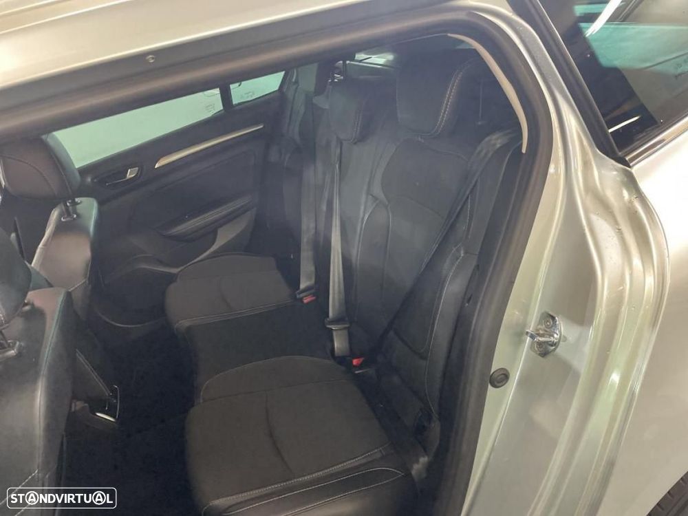 Renault Mégane Sport Tourer 1.5 Blue dCi Intens - 3