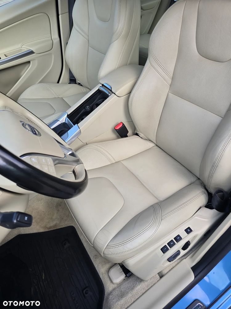 Volvo S60 T5 Drive-E R-Design Momentum - 27