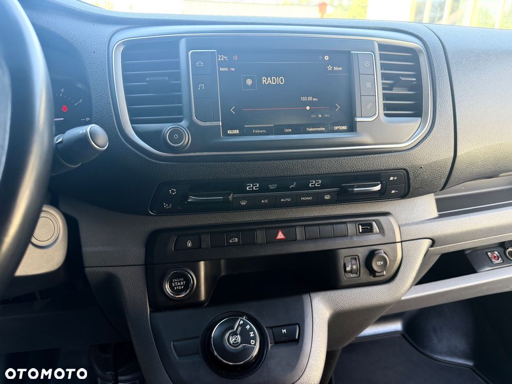 Opel Vivaro - 21