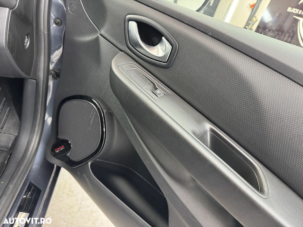 Renault Clio (Energy) TCe 90 Start & Stop INTENS - 22