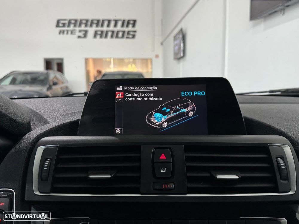 BMW 116 d Pack M - 34