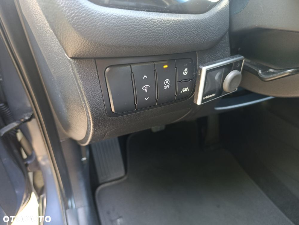 Kia Ceed 1.6 CRDi Business Line - 17
