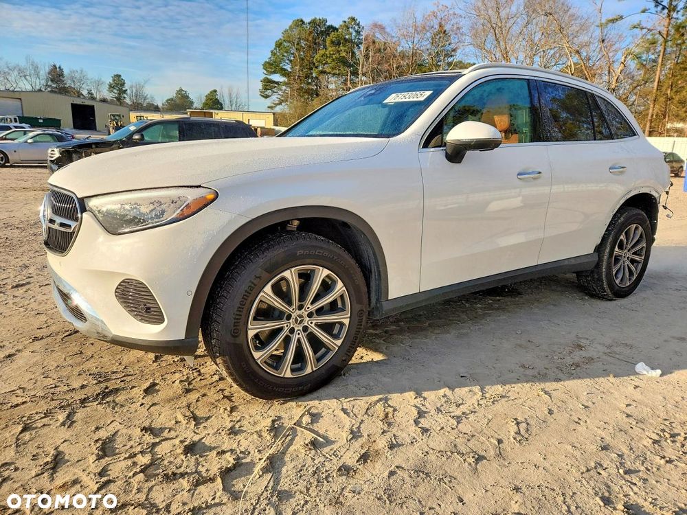 Mercedes-Benz GLC - 2