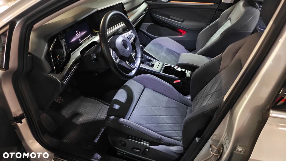 Volkswagen Golf 1.5 TSI EVO Style - 8