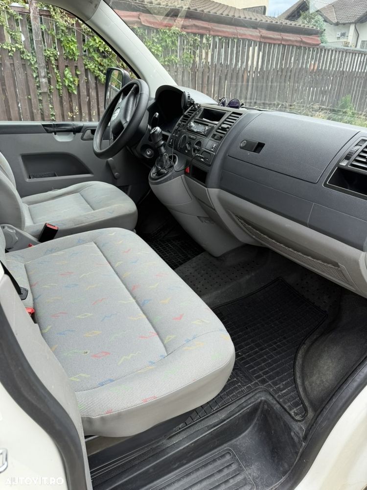 Volkswagen T5 DOKA - 7