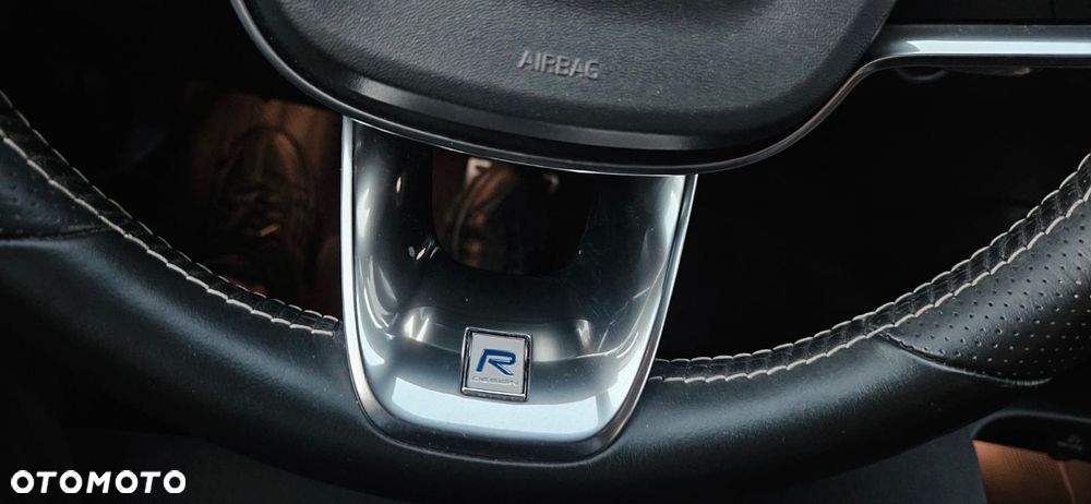 Volvo XC 40 D4 AWD Geartronic R-Design - 15