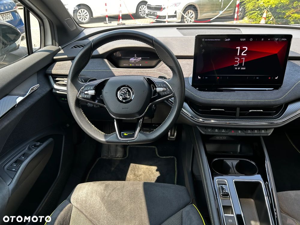 Skoda Enyaq RS 82kWh - 31