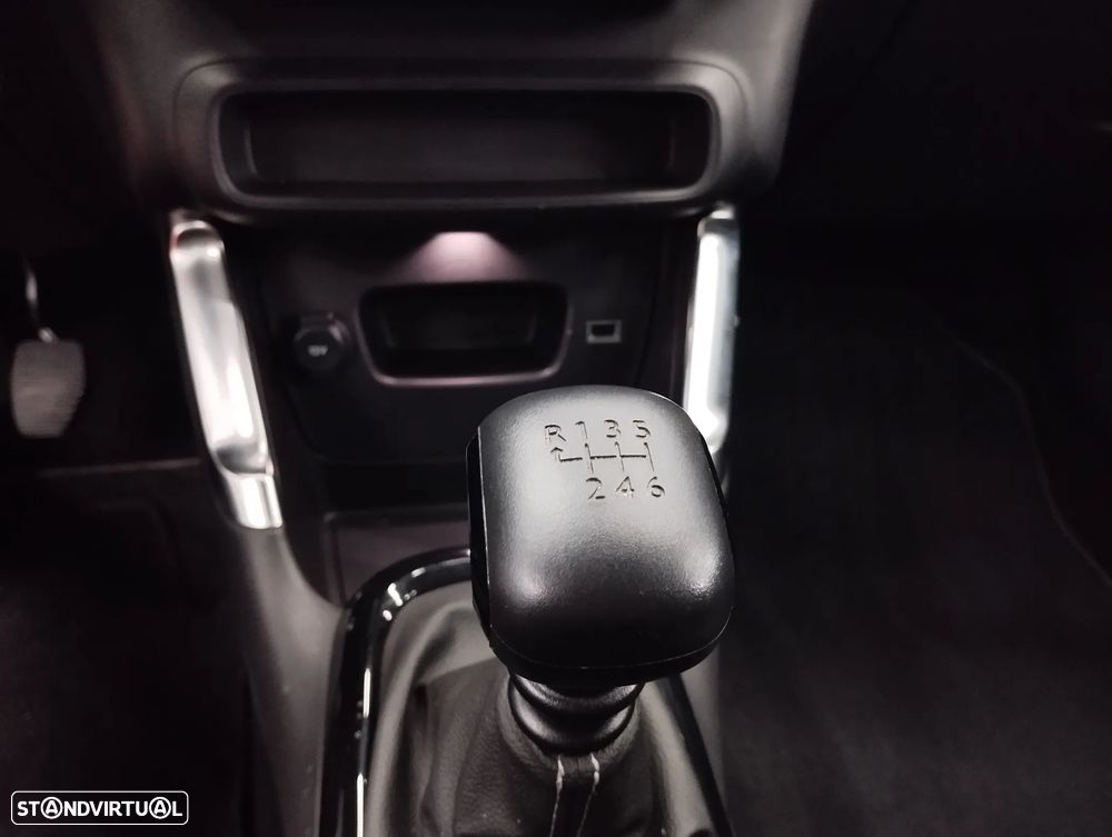 Citroën C3 Aircross 1.2 PureTech Plus - 32