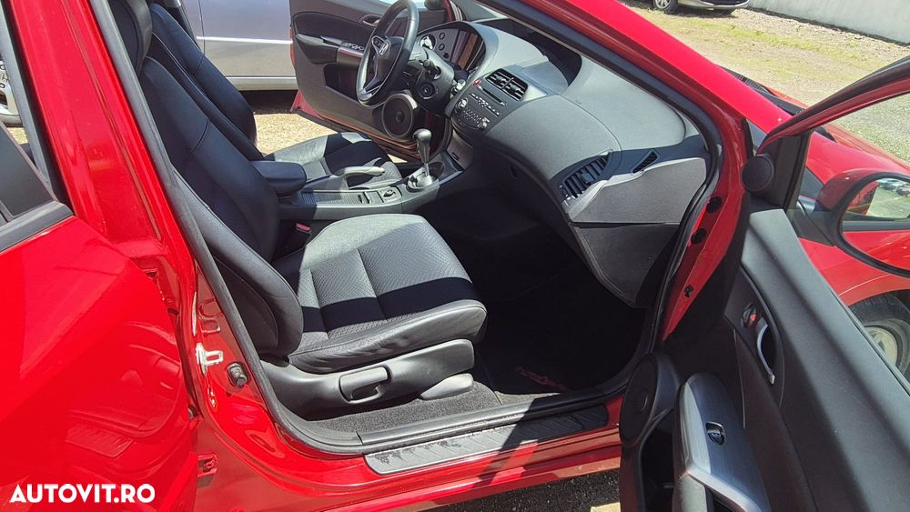 Honda Civic 1.8i-VTEC Sport - 9